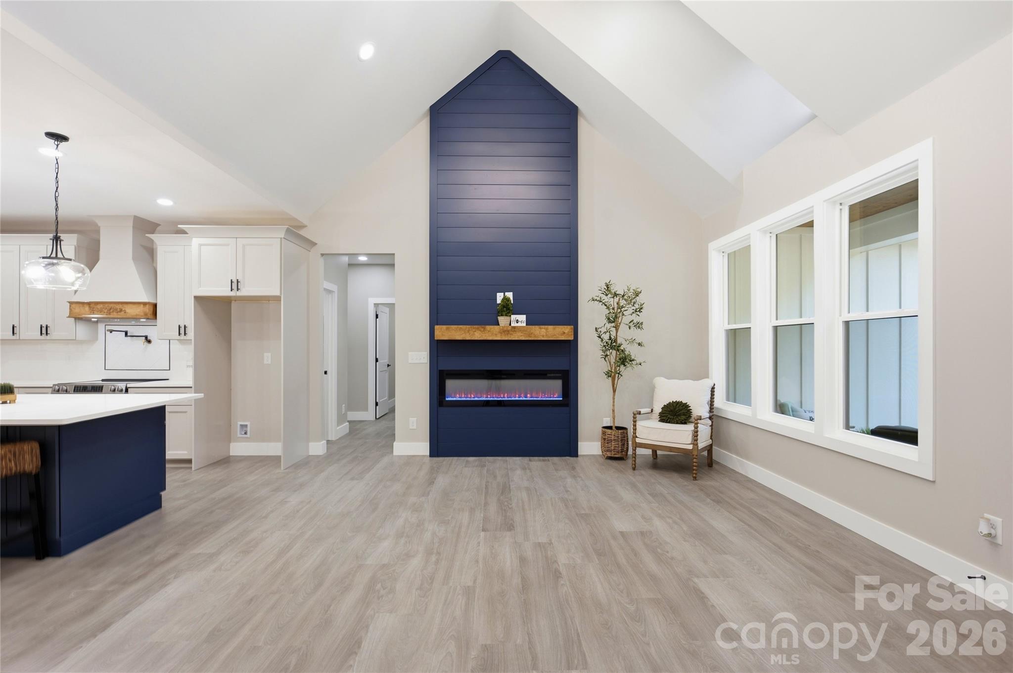 1851 Oleander Drive