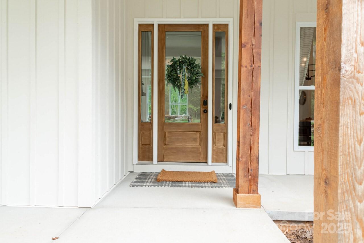 1123 Fern Hill Road
