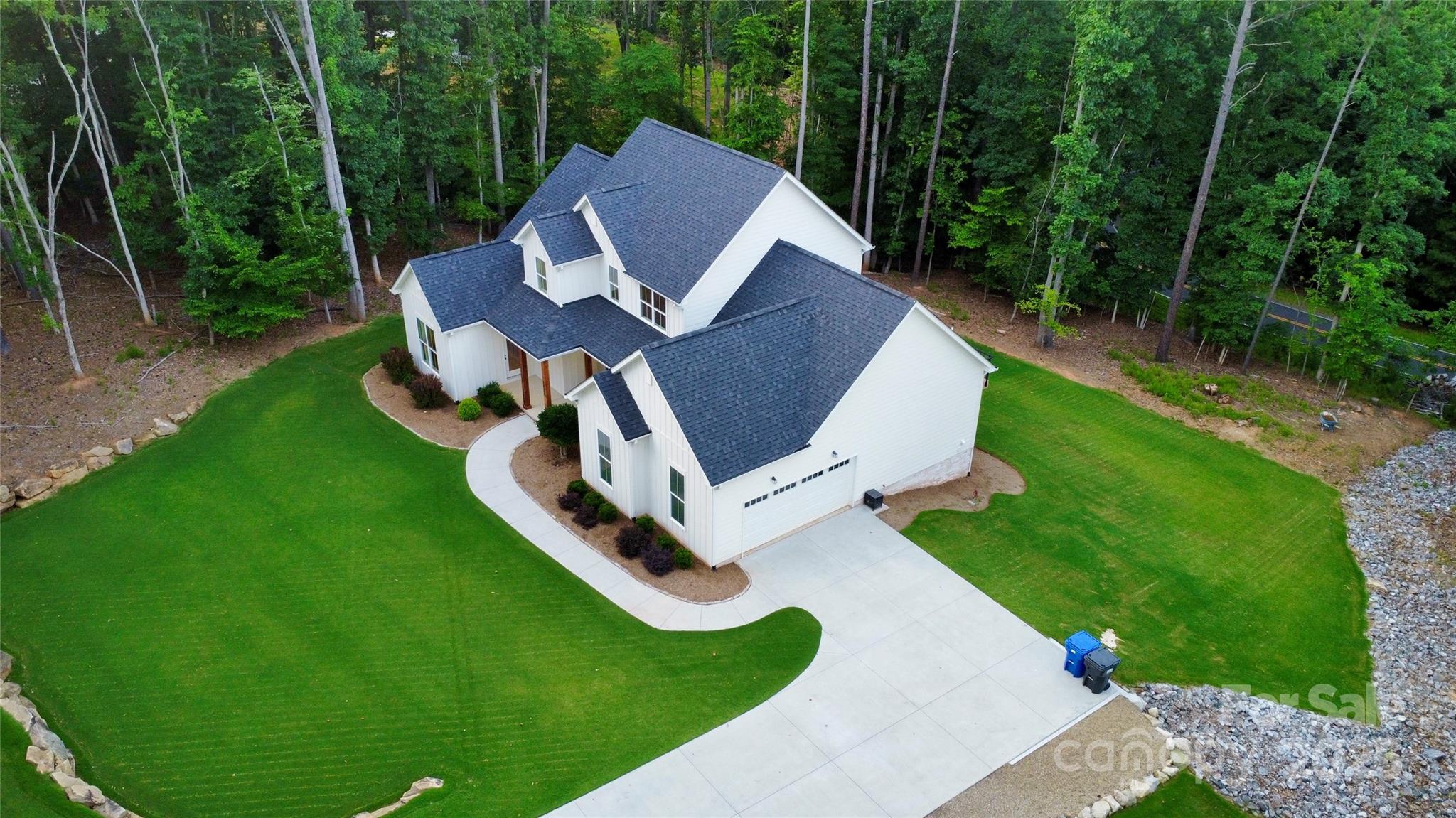 1123 Fern Hill Road