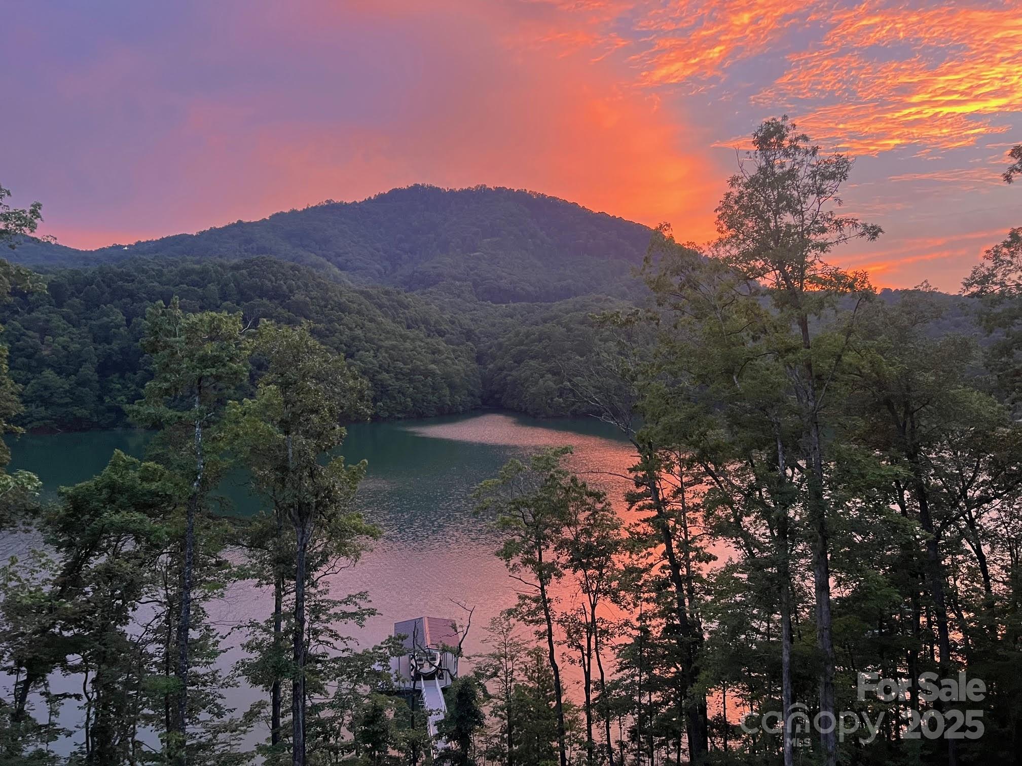 192 Lakeview Trail