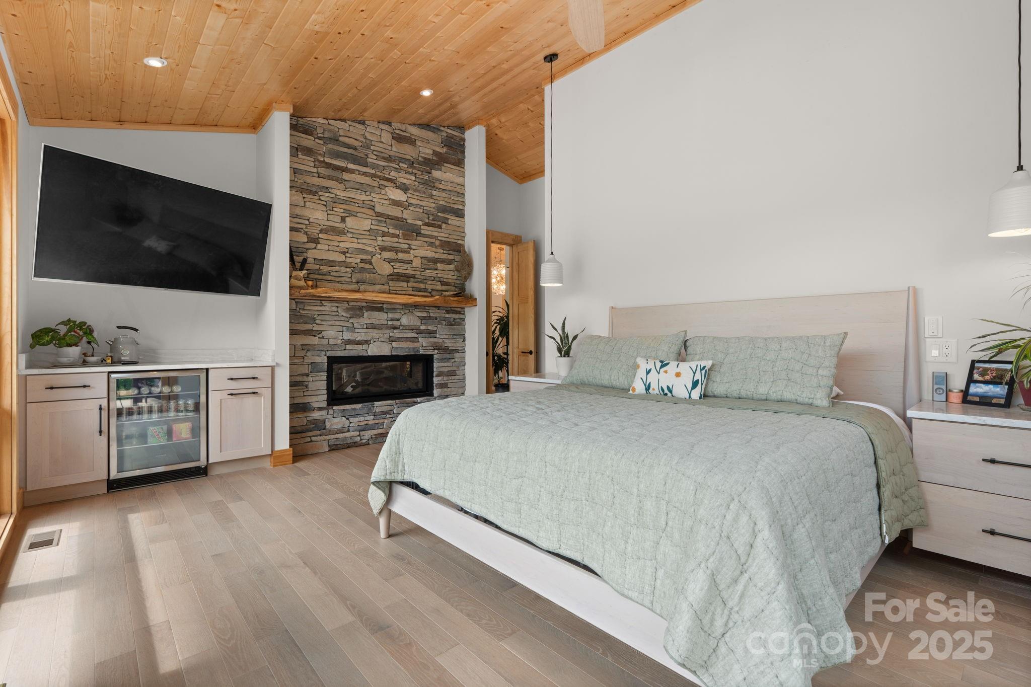 Fontana Lake Estates - Residential