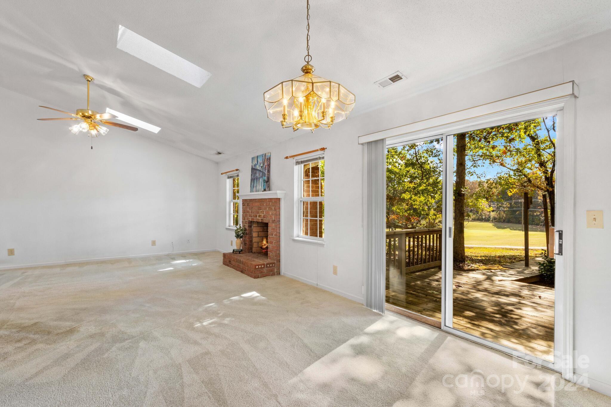 Corbin Hills - Residential