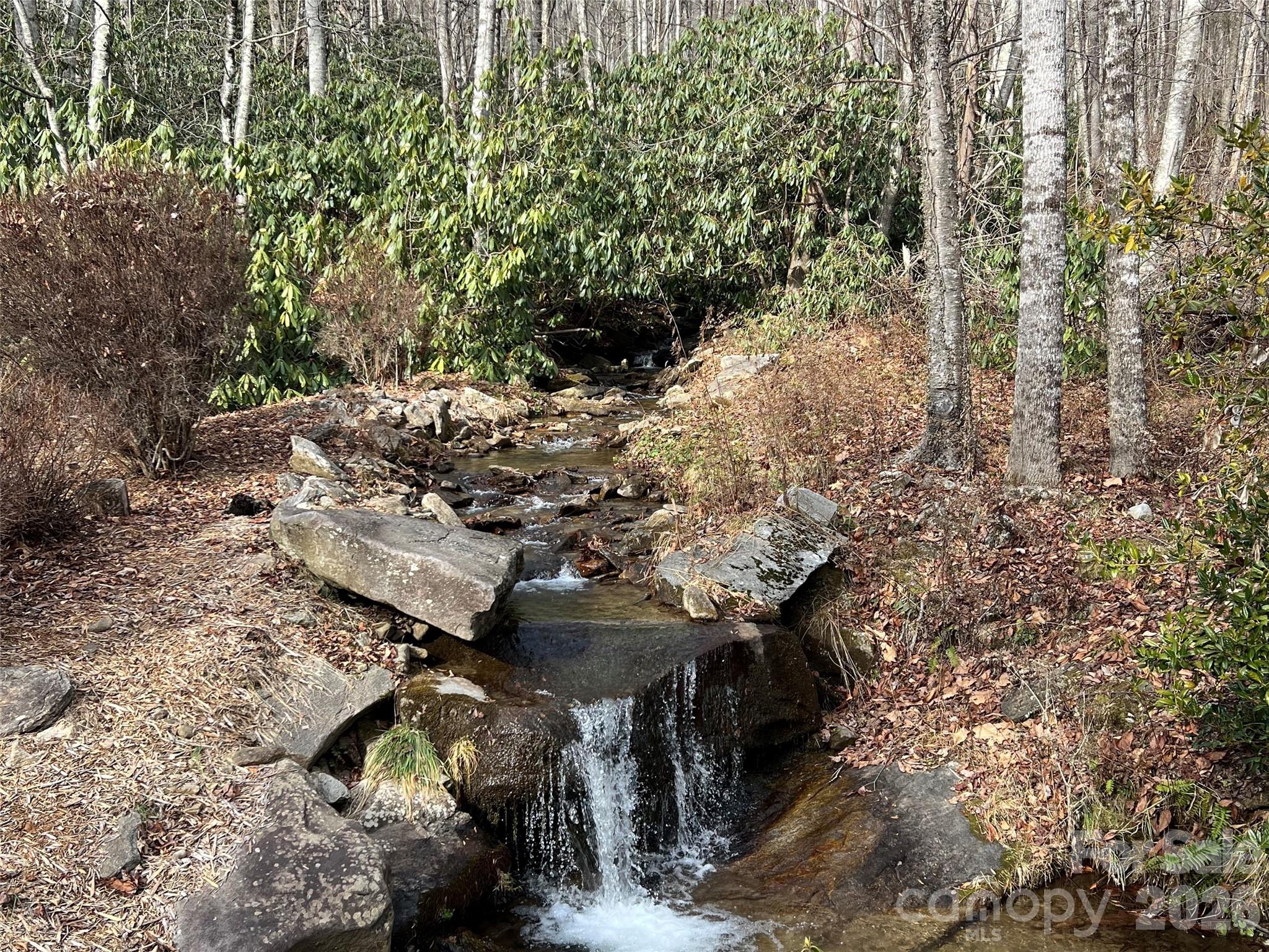 00 Covecrest Drive 13