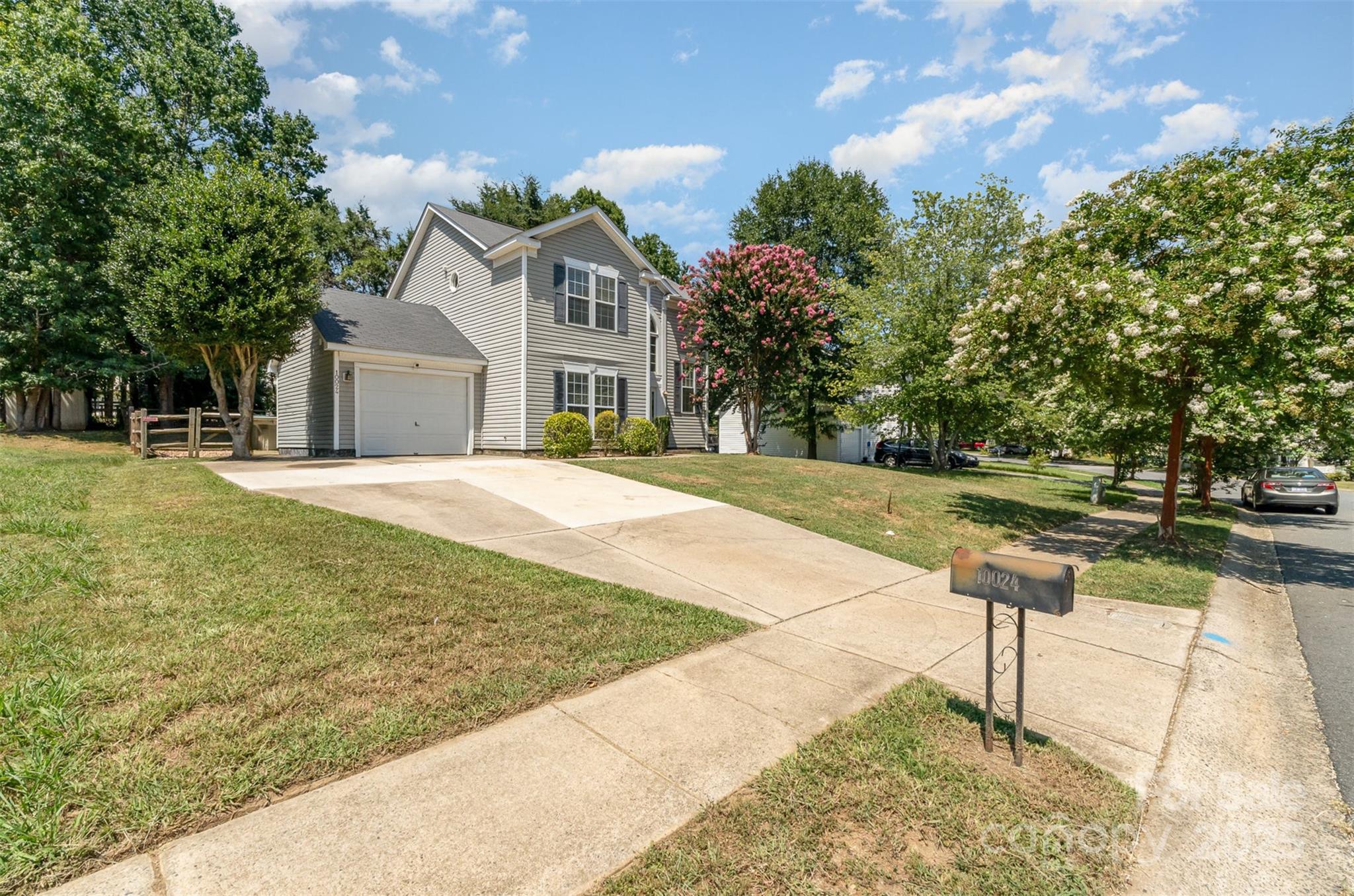 10024 Northwoods Forest Drive