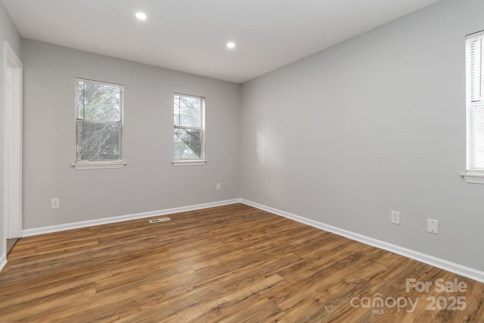 Fox Meadow - Residential