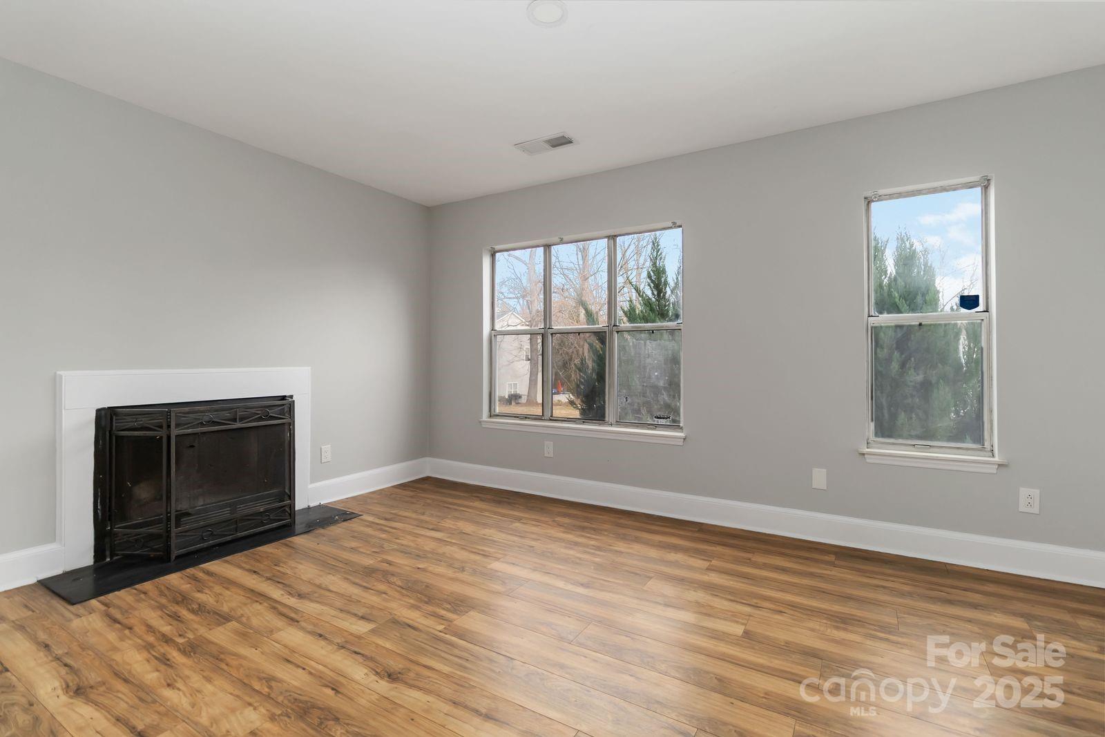 Fox Meadow - Residential