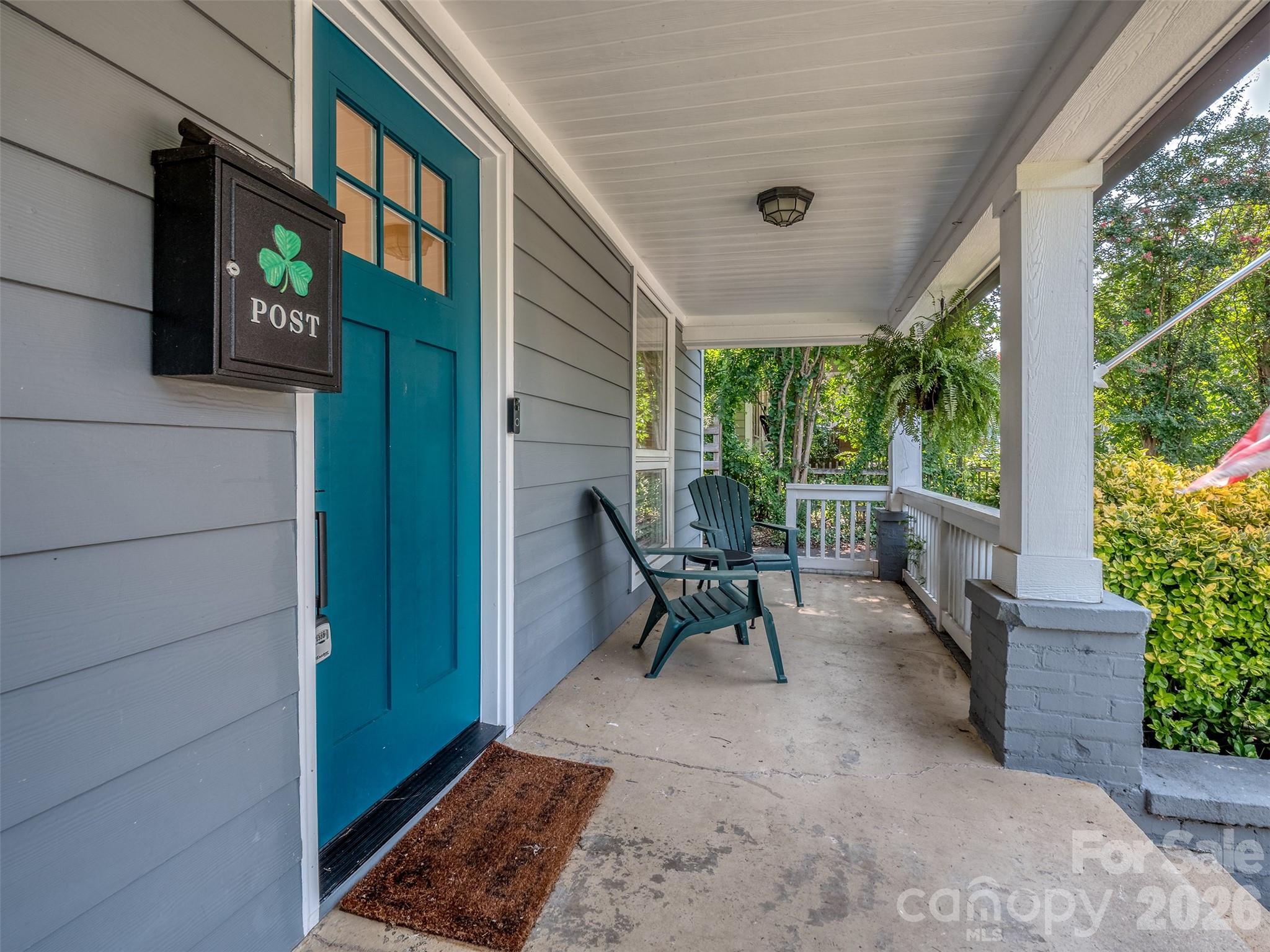 1221 Kennon Street