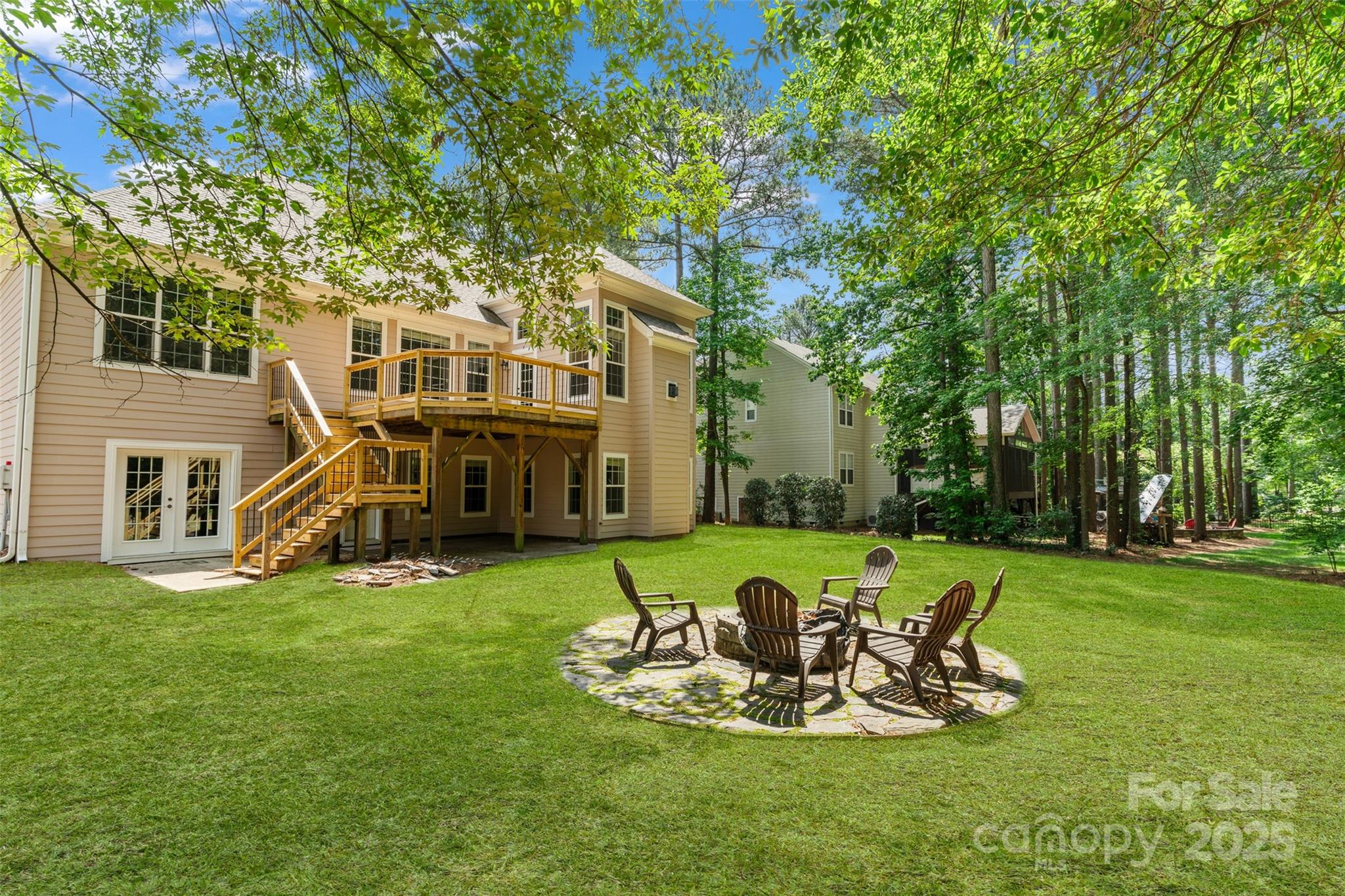 104 Whiterock Drive
