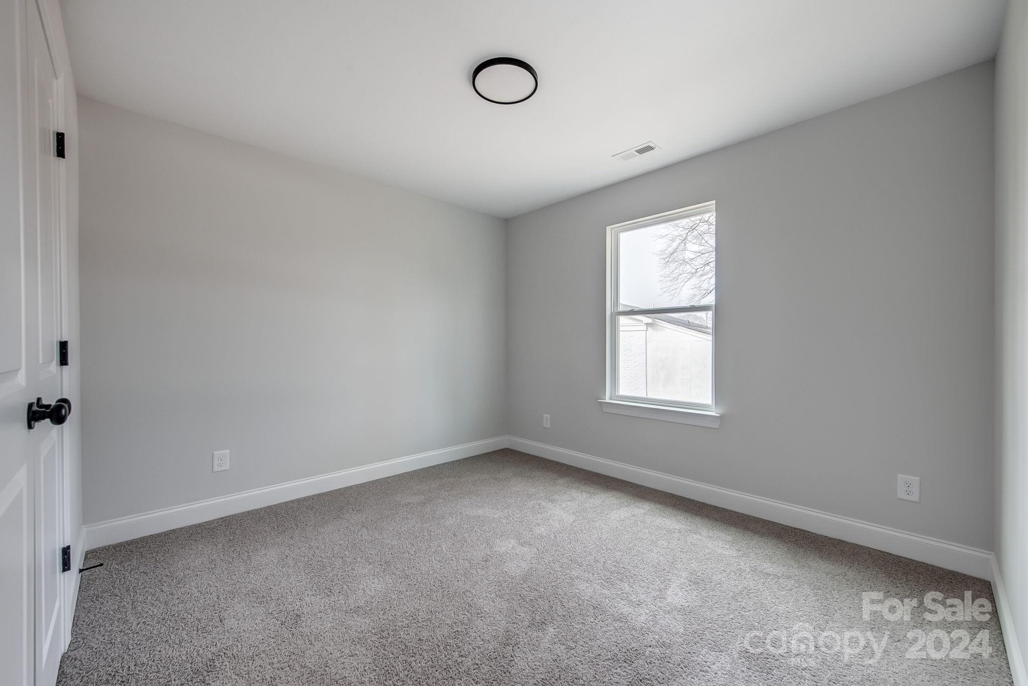 Pinnacle Woods - Residential