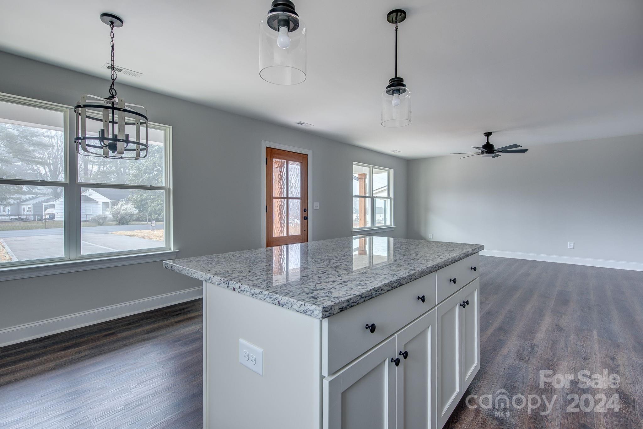 Pinnacle Woods - Residential