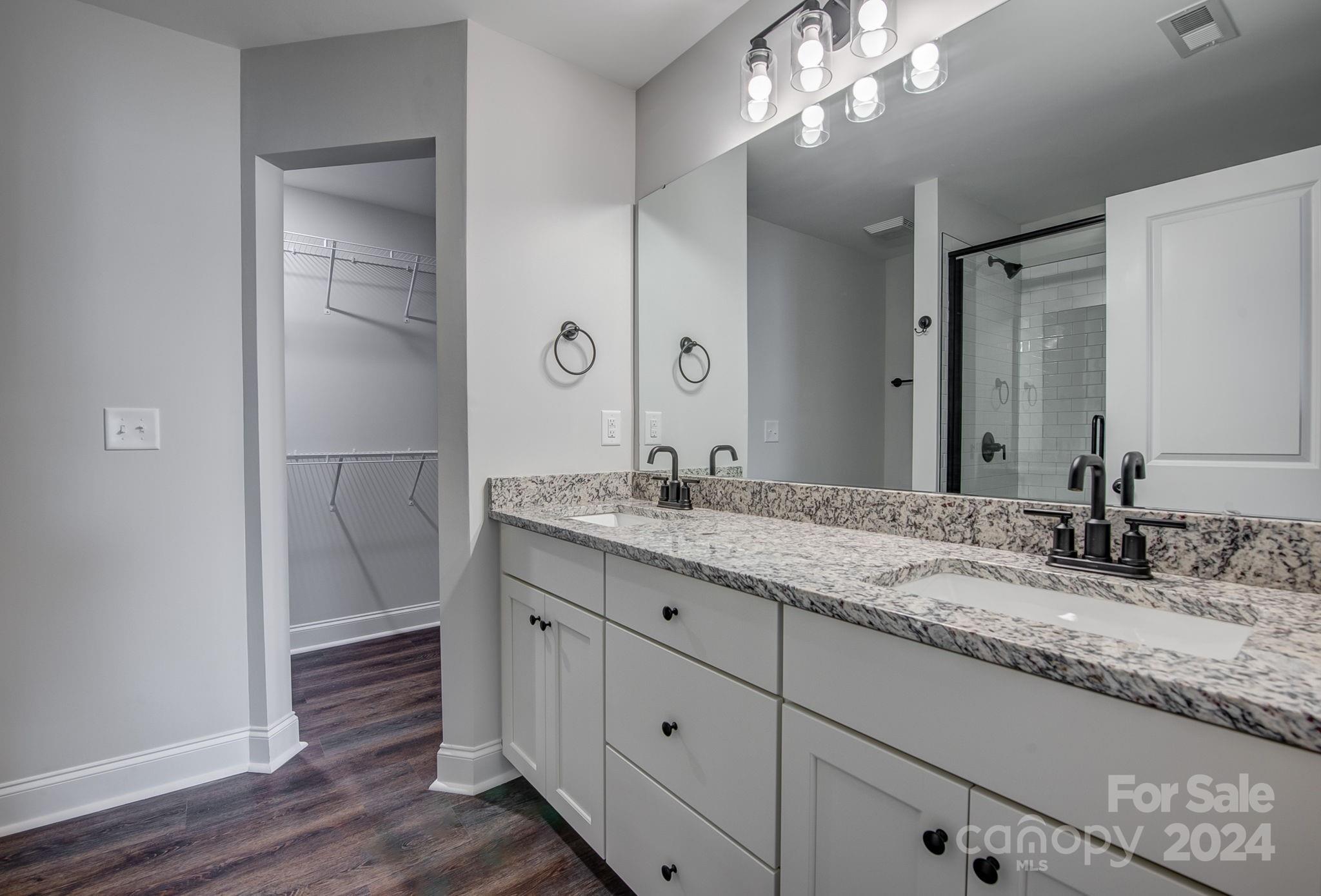 Pinnacle Woods - Residential