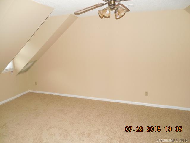 Idlewild Woods - Residential Lease