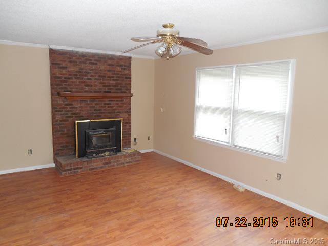 Idlewild Woods - Residential Lease