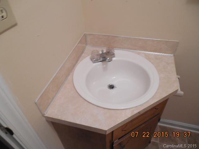 Idlewild Woods - Residential Lease