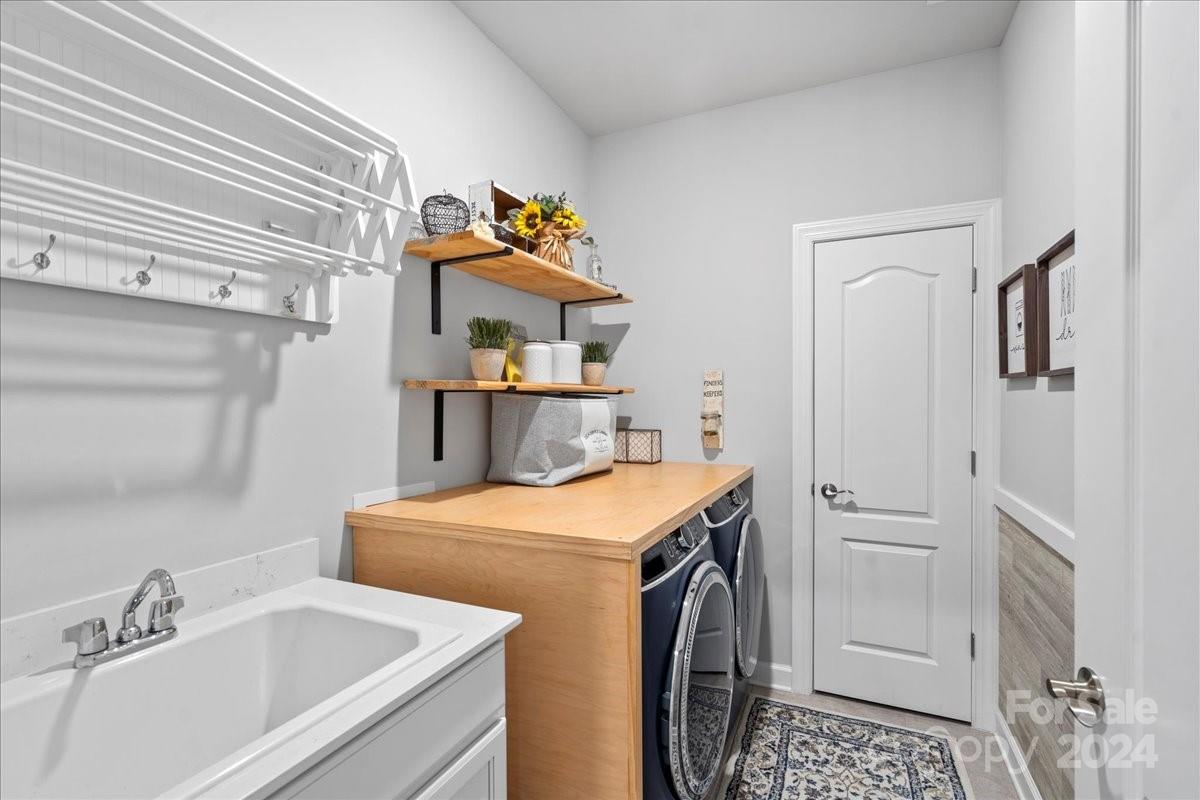 Tree Tops - Residential