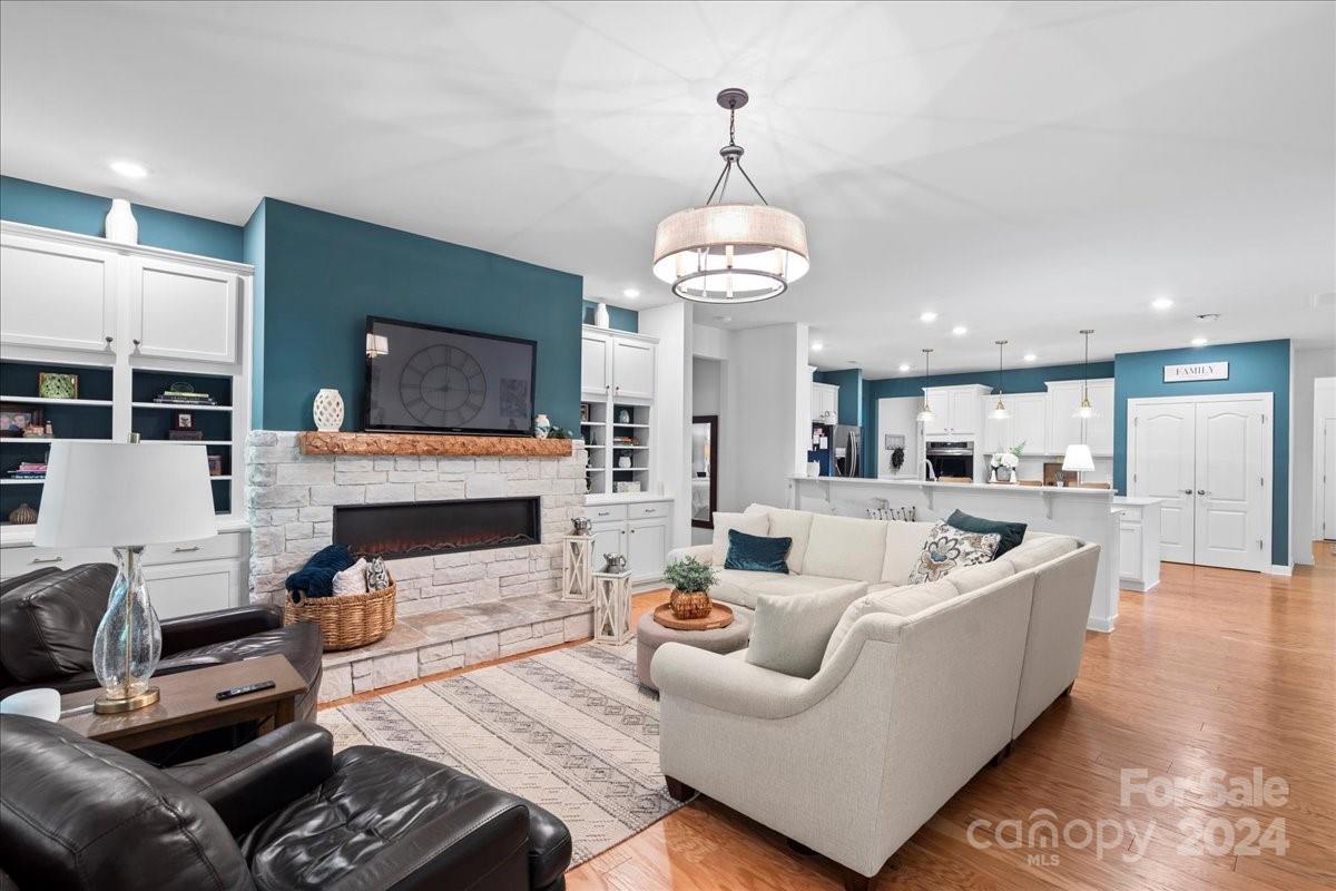 Tree Tops - Residential