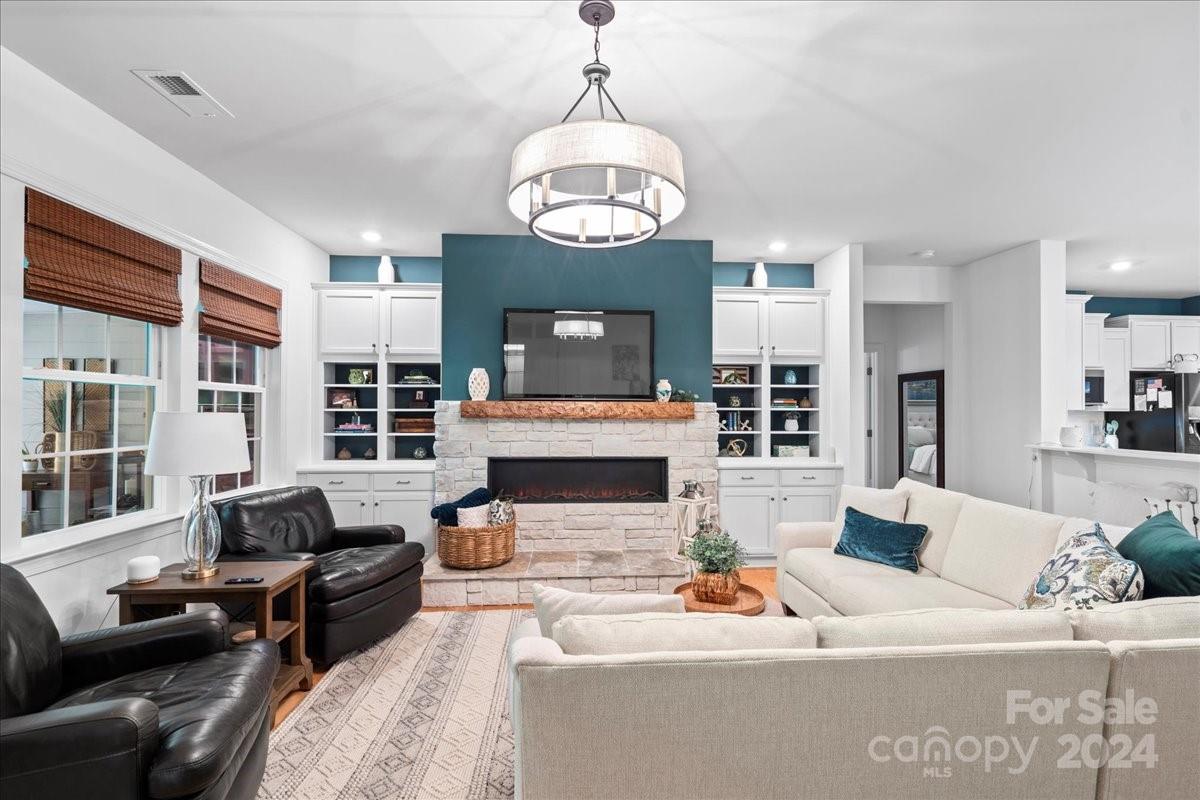 Tree Tops - Residential