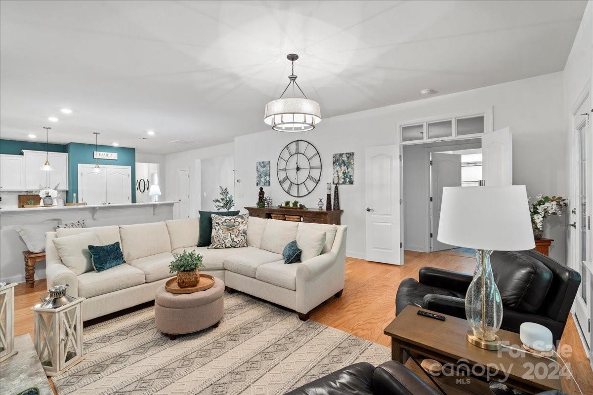 Tree Tops - Residential