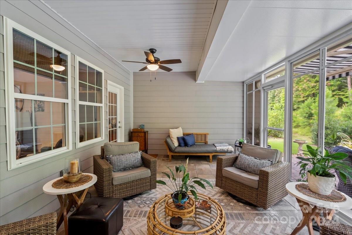 Tree Tops - Residential