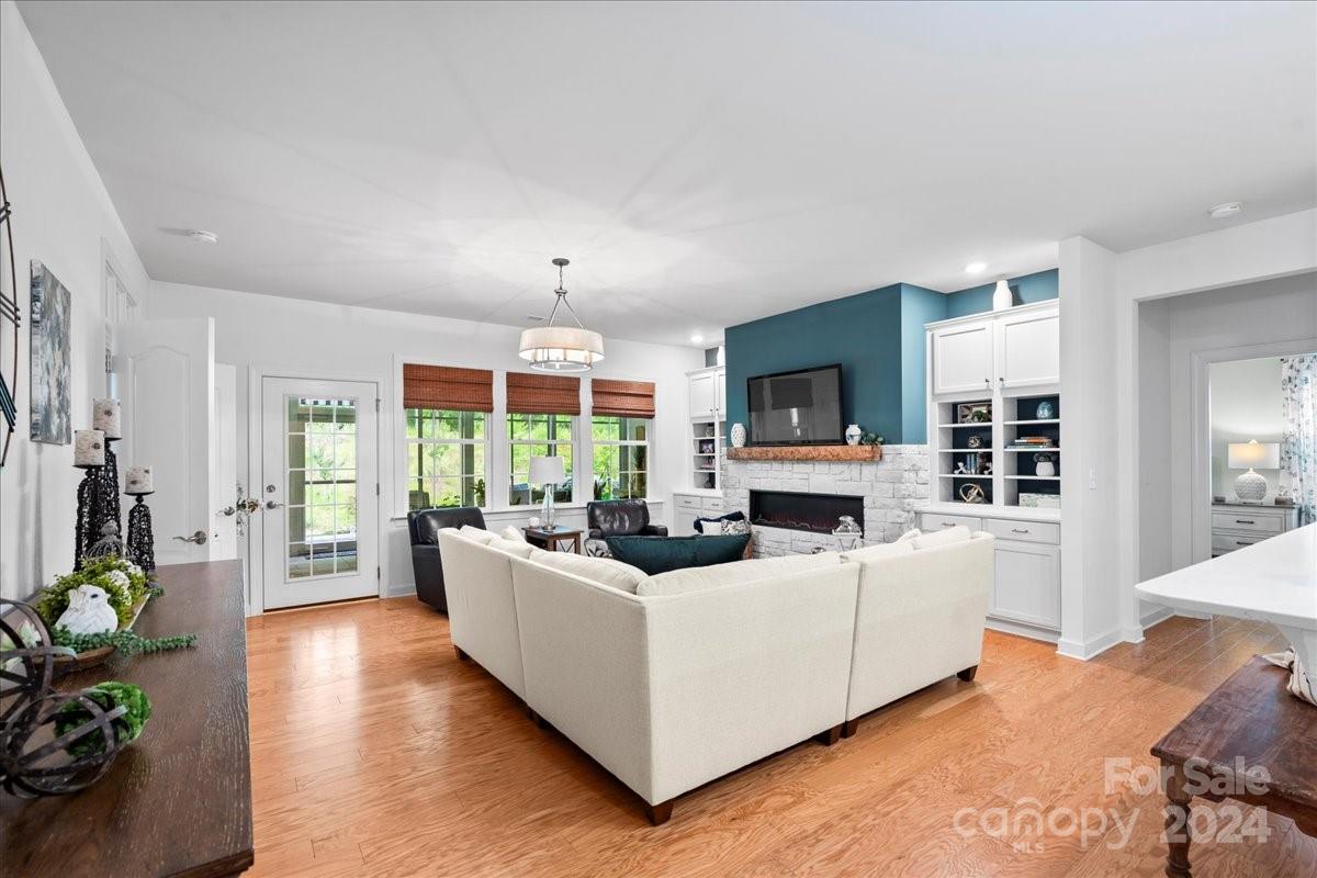 Tree Tops - Residential