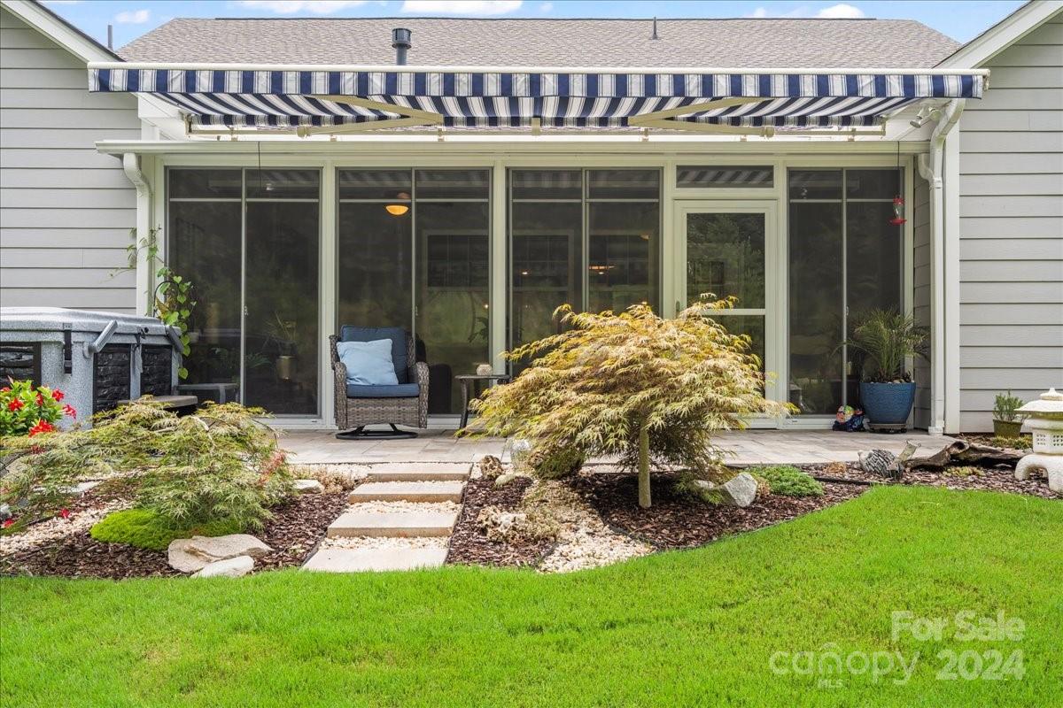 Tree Tops - Residential