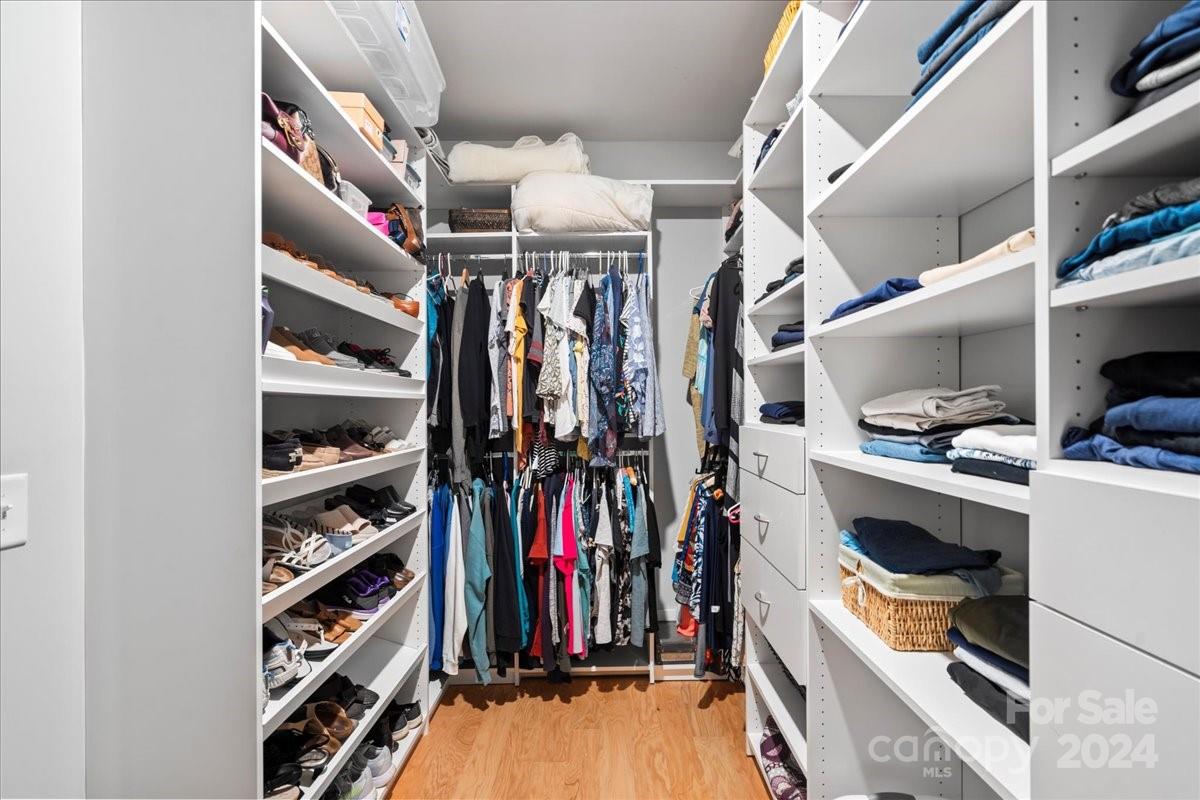 Tree Tops - Residential