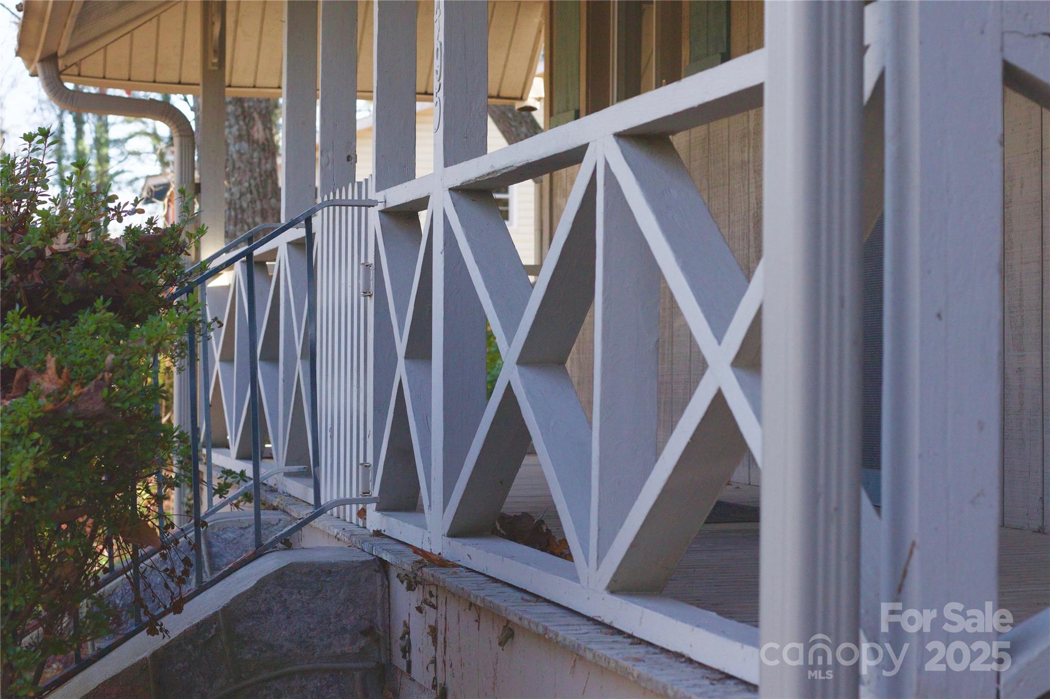 495 Armstrong Avenue