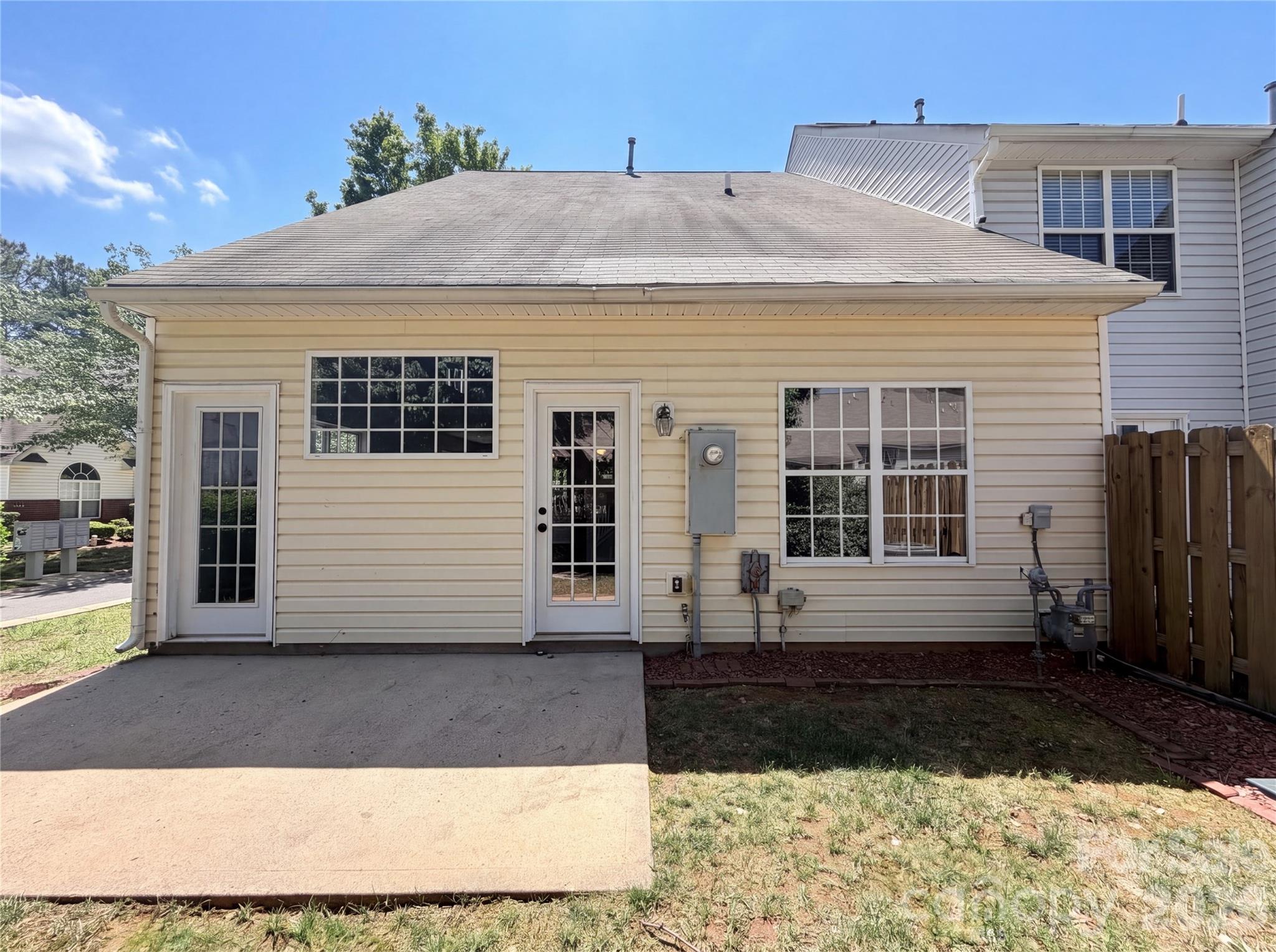 9606 Jack Russell Court