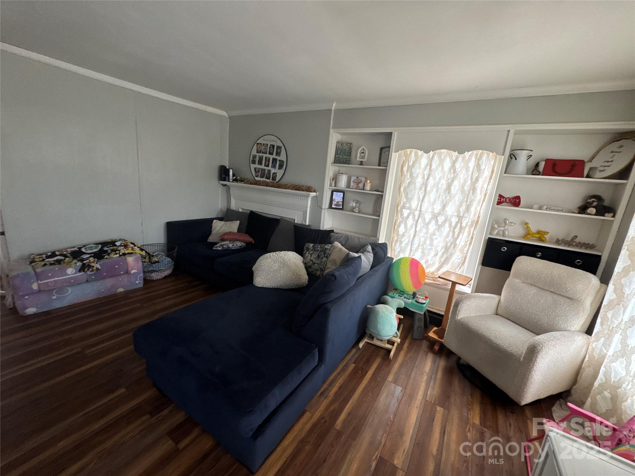 129 Antique Road