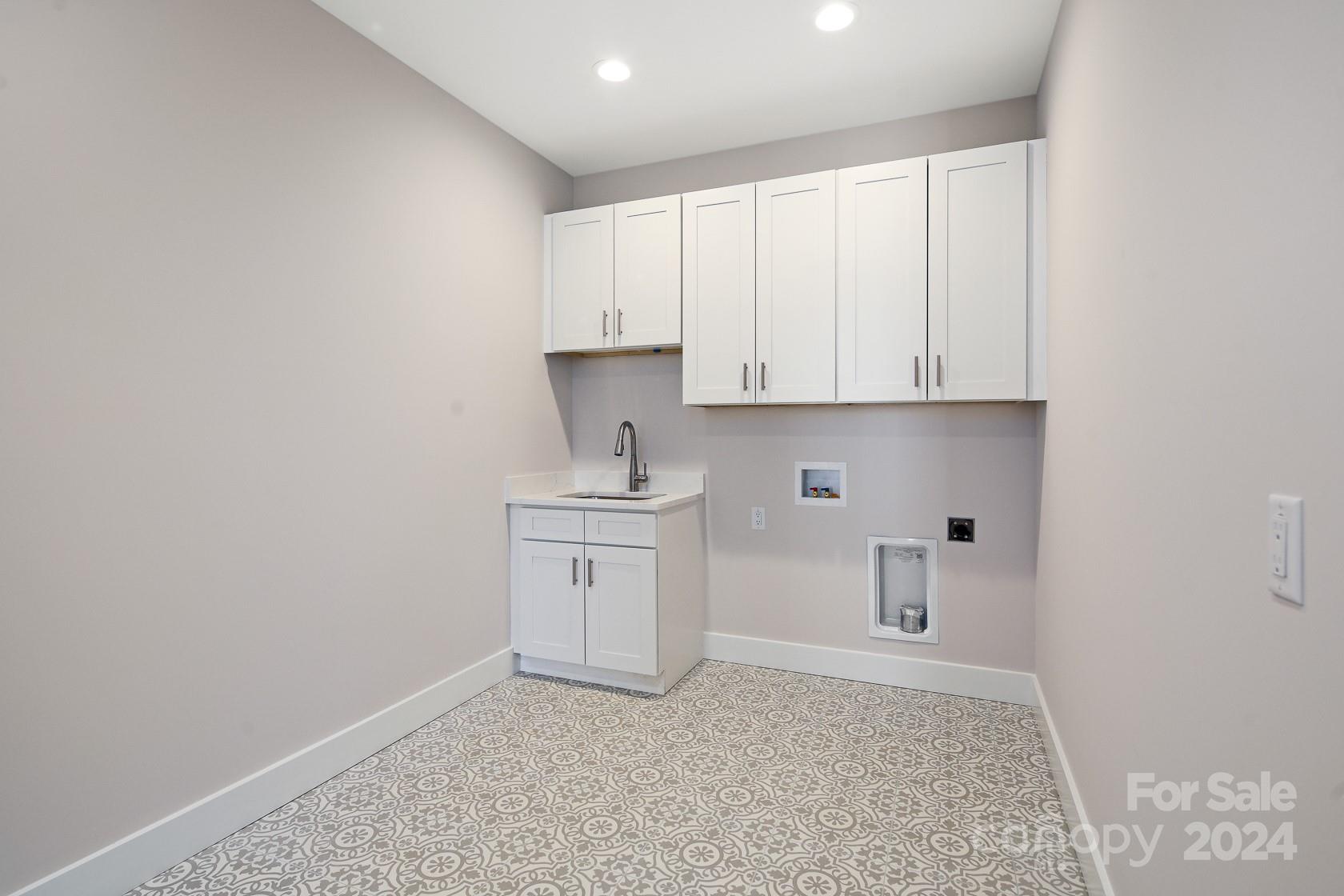 Mills River Crossing - Residential