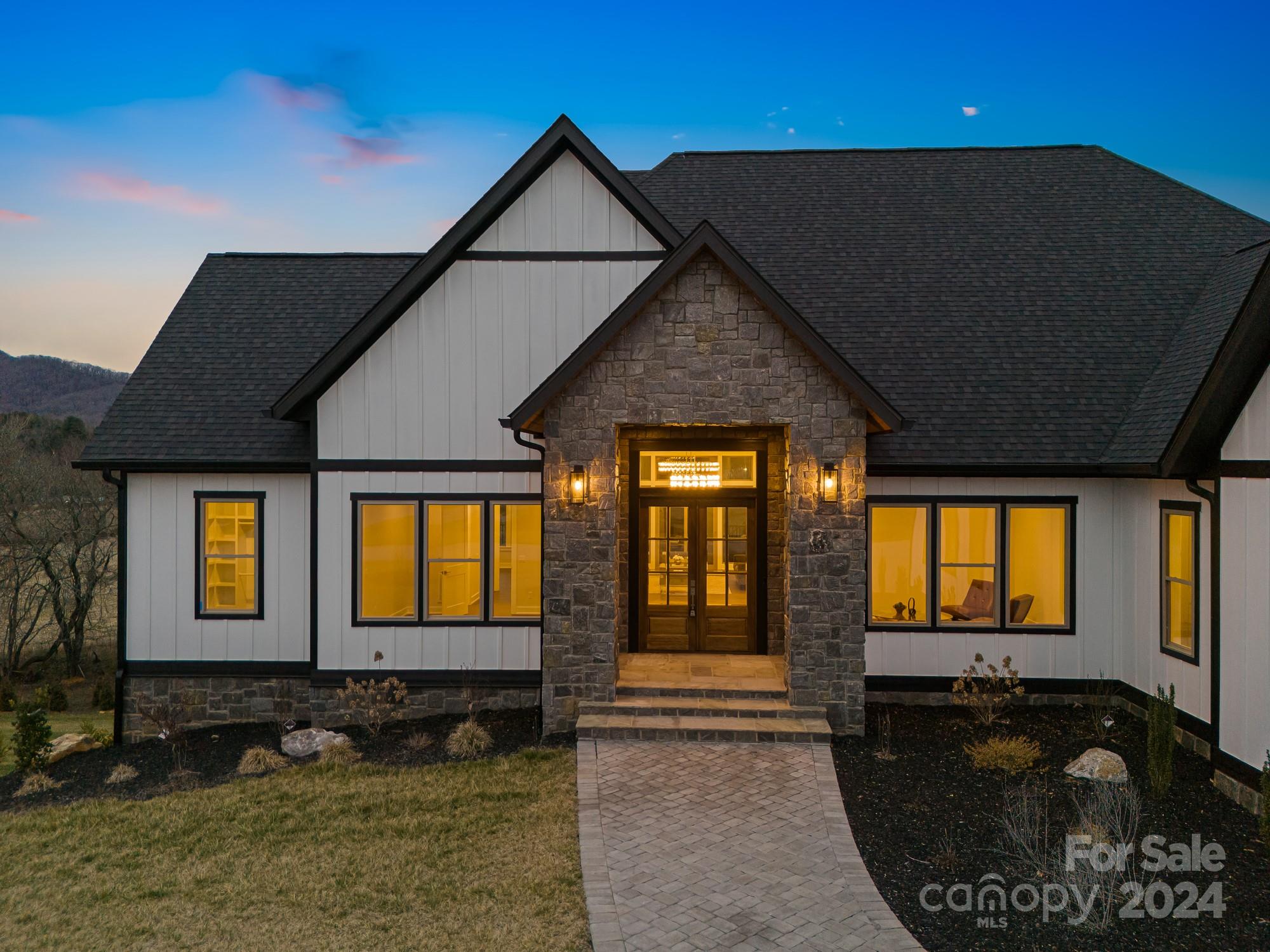 Mills River Crossing - Residential