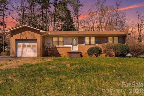 411 Brentwood Circle Kannapolis NC 28081