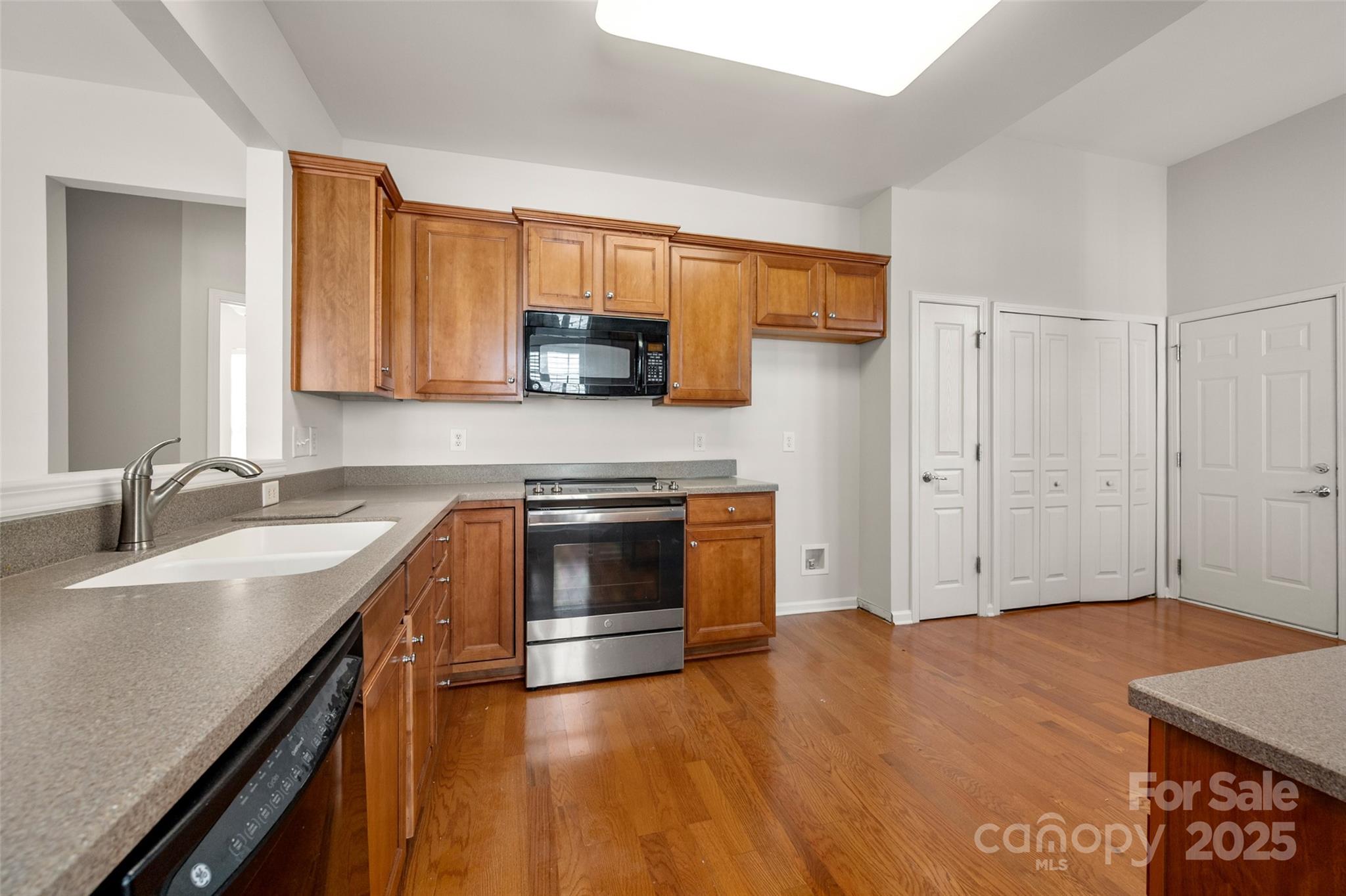 17513 Hawks View Drive