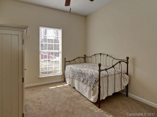 Tall Oaks - Residential