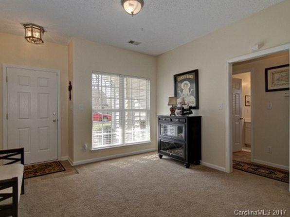 Tall Oaks - Residential