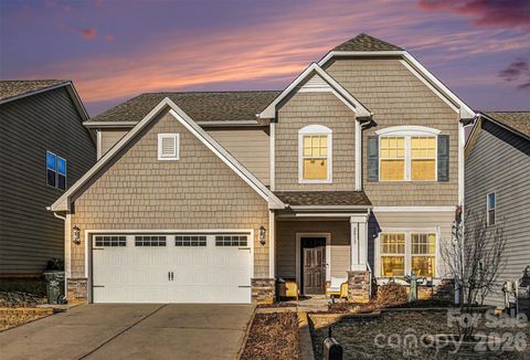 Photo of 2013 Fuschia Court, Tega Cay, SC 29708 (MLS # 4342253)