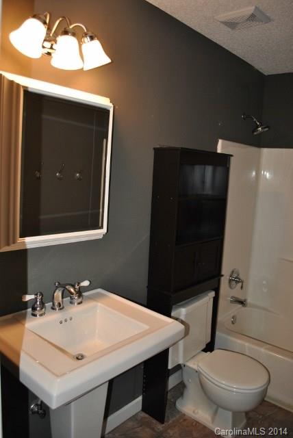 Cedarfield - Residential