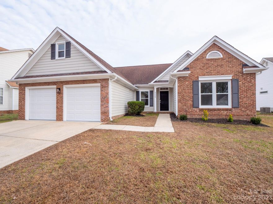 Spectacular updated ranch home in the desirable Steelechase neighborhood. A welcoming front entry invites you in with gleaming hard surface flooring, crown molding accents, and a formal dining space. Find yourself strolling down the foyer hall to the wide open great room and kitchen. A space perfect for entertaining, focal points include vaulted ceilings, glistening granite counter tops, and the prominent floor-to-ceiling brick fireplace. New stainless steel appliances adorn the kitchen, encompassed by a peninsula with seating space, and opens to a sunny breakfast nook. New light fixtures illuminate freshly painted walls, distinguished wainscoting, and dazzling countertops. The spacious primary bedroom has vaulted ceilings, a walk-in closet and an Ensuite bath complete with dual vanity, full garden tub and shower. Bedrooms complete with new soft plush carpet and large closets. New HVAC system and garage doors. A simply gorgeous move-in ready home, don't miss the chance to call it yours
