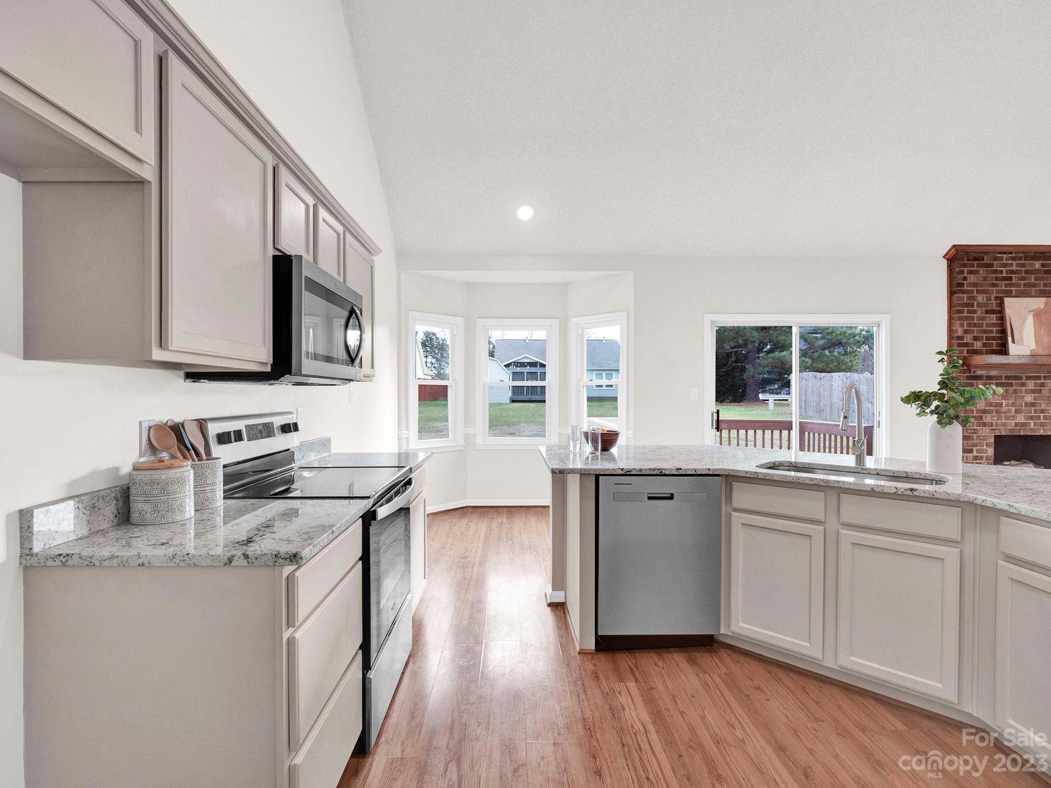 Steelechase - Residential