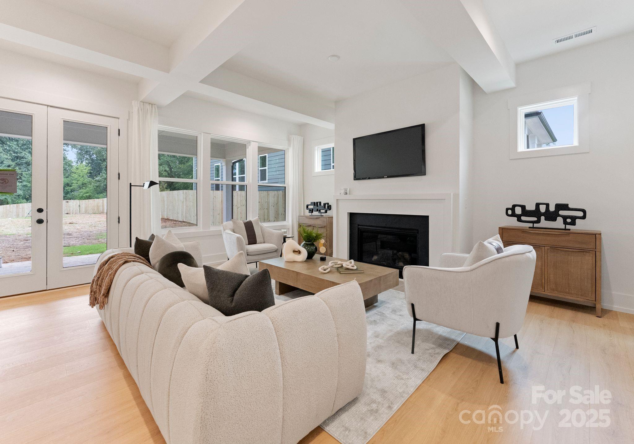 2530 Elkwood Circle