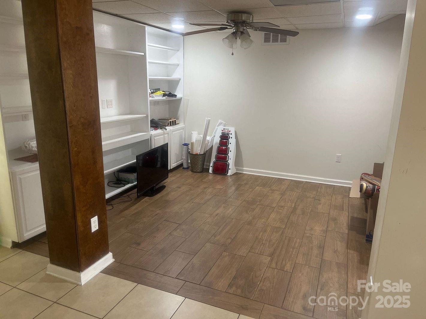 Riverwoods - Residential