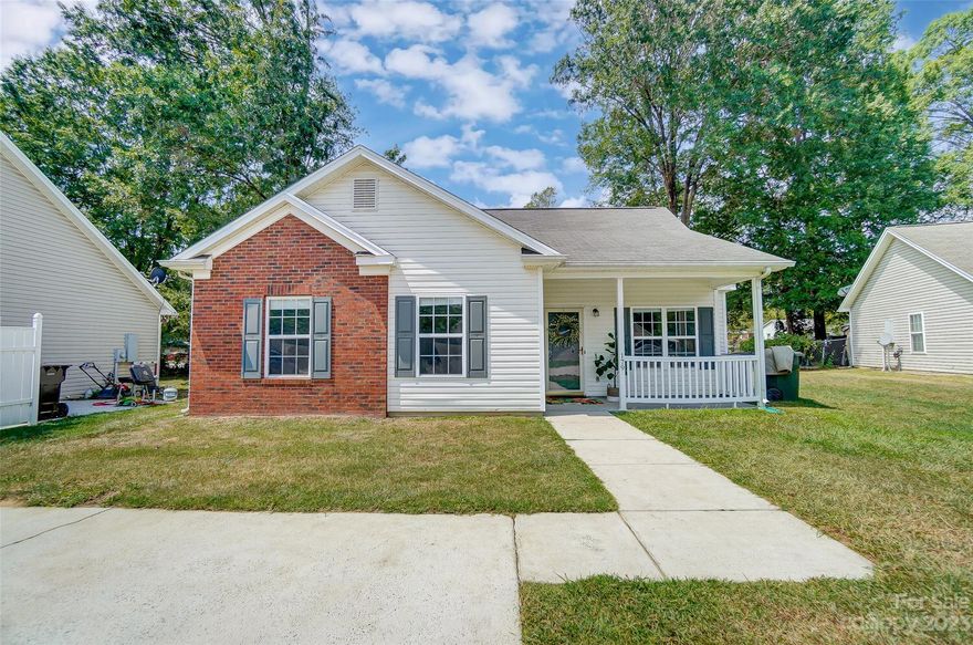 MULTIPLE OFFERS RECEIVED. See this CHARMING 3-bedroom, 2-bathroom ranch home on a cul-de-sac lot. Convenient to downtown Rock Hill. restaurants and shopping. 
NO HOA. Vaulted ceilings, laminate wood flooring, rocking chair front porch. The interior is freshly painted with new flooring throughout. The home was replumbed, with a 5-year warranty. (No permit) Gutter Guard was installed. The seller left two ladders for the buyer. Please send all offers with a PRE-APPROVAL or PROOF OF FUNDS. Please do not hesitate to call me if you have any questions.