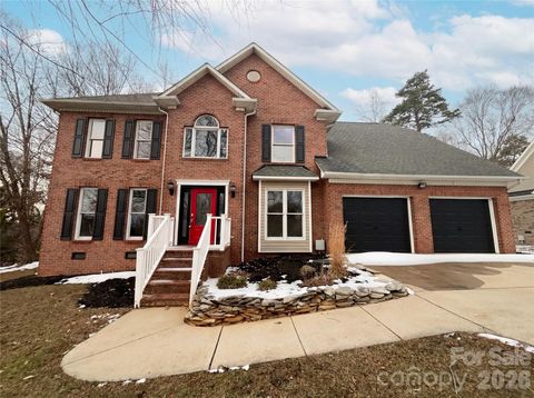 122 W Tattersall Drive Statesville NC 28677