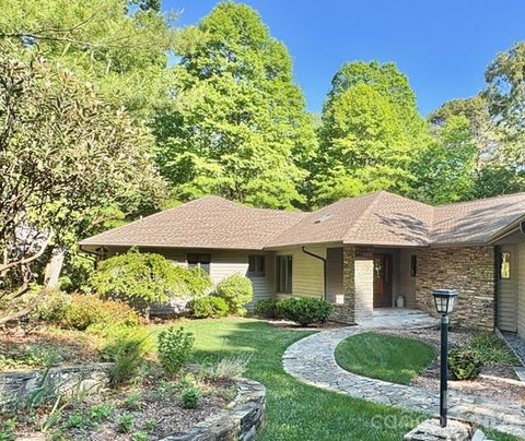 Photo of 100 Elmridge Drive, Flat Rock, NC 28731 (MLS # 4366738)
