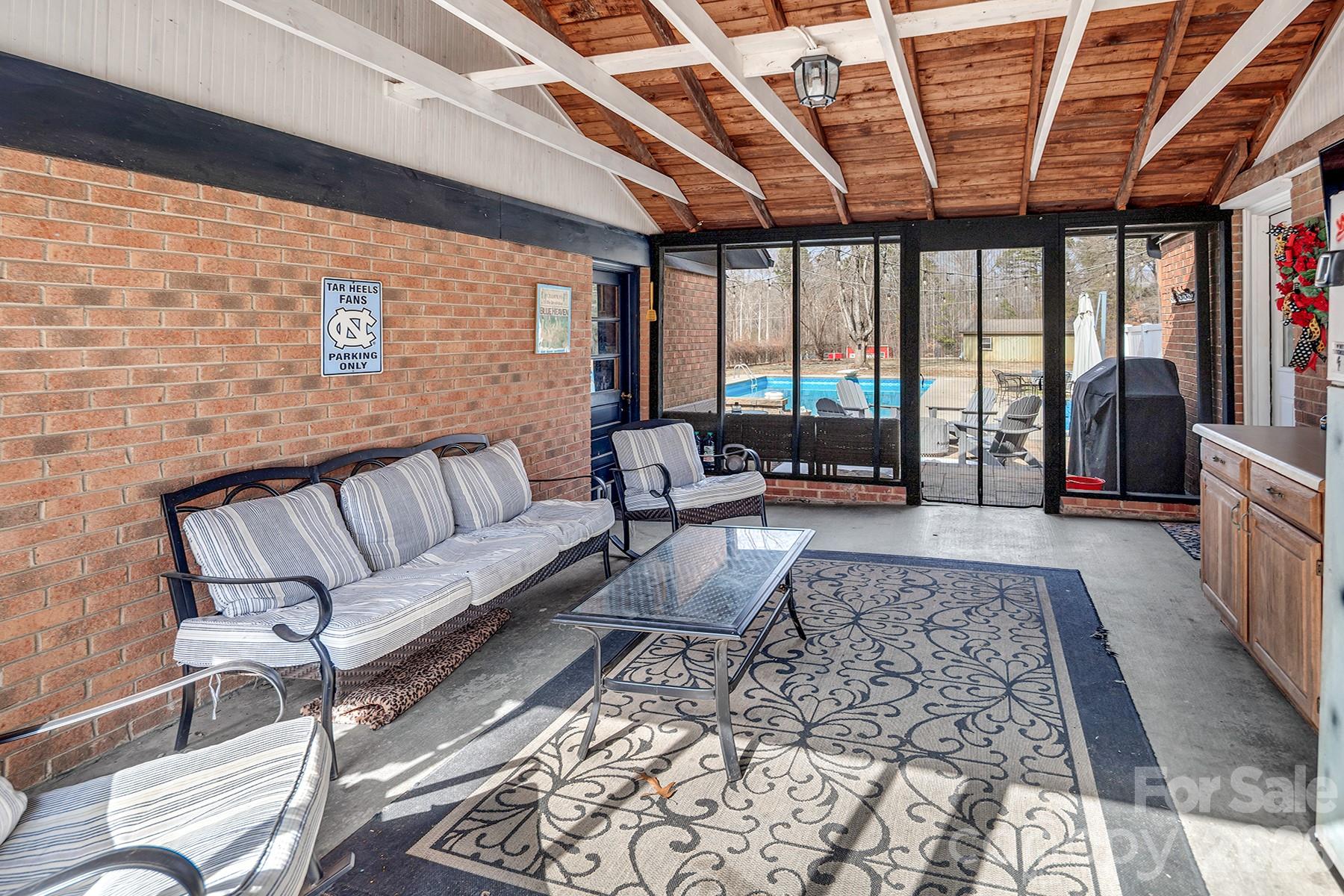 8550 Cottonwood Trail