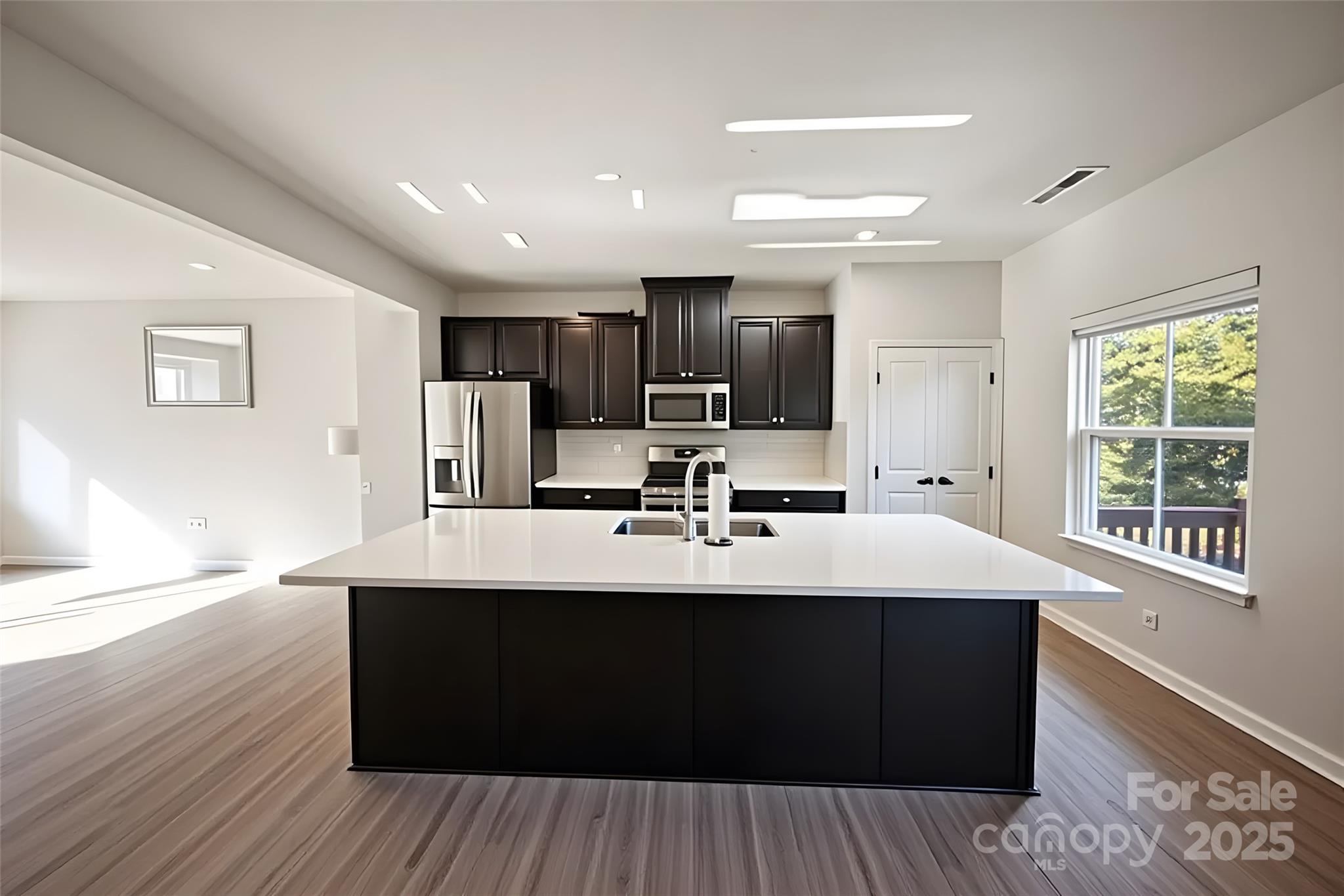 2550 Grantham Place 17