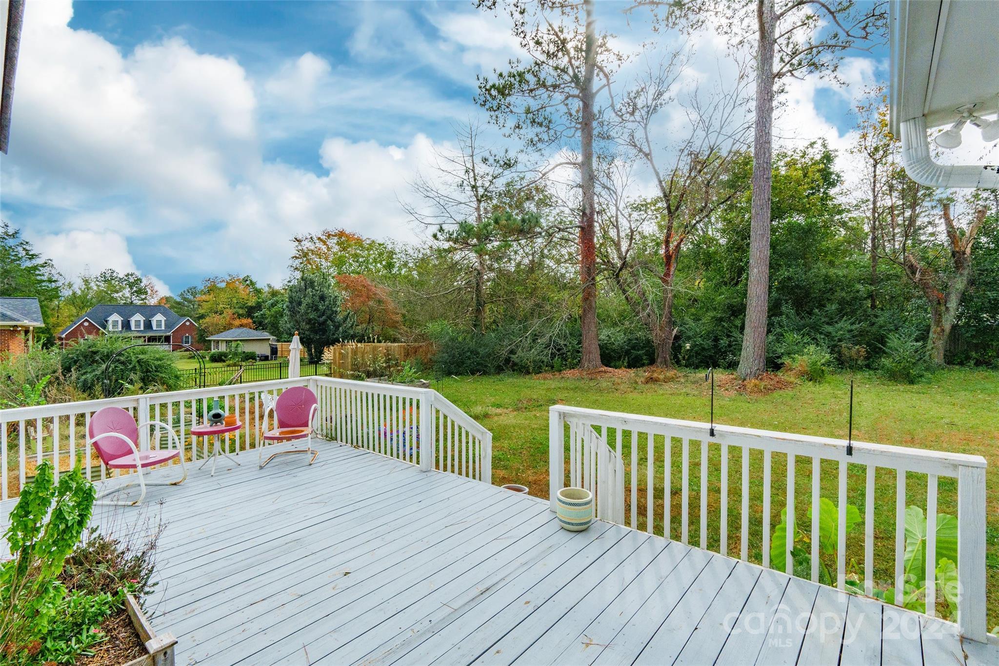 Meadow Lakes - Residential
