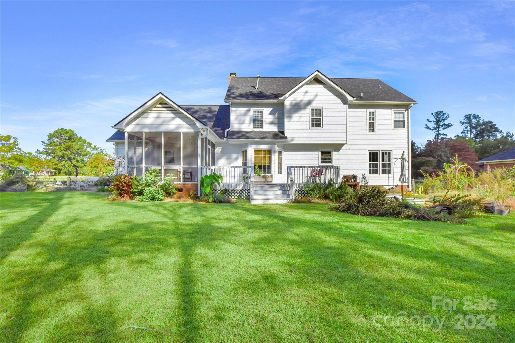 Meadow Lakes - Residential