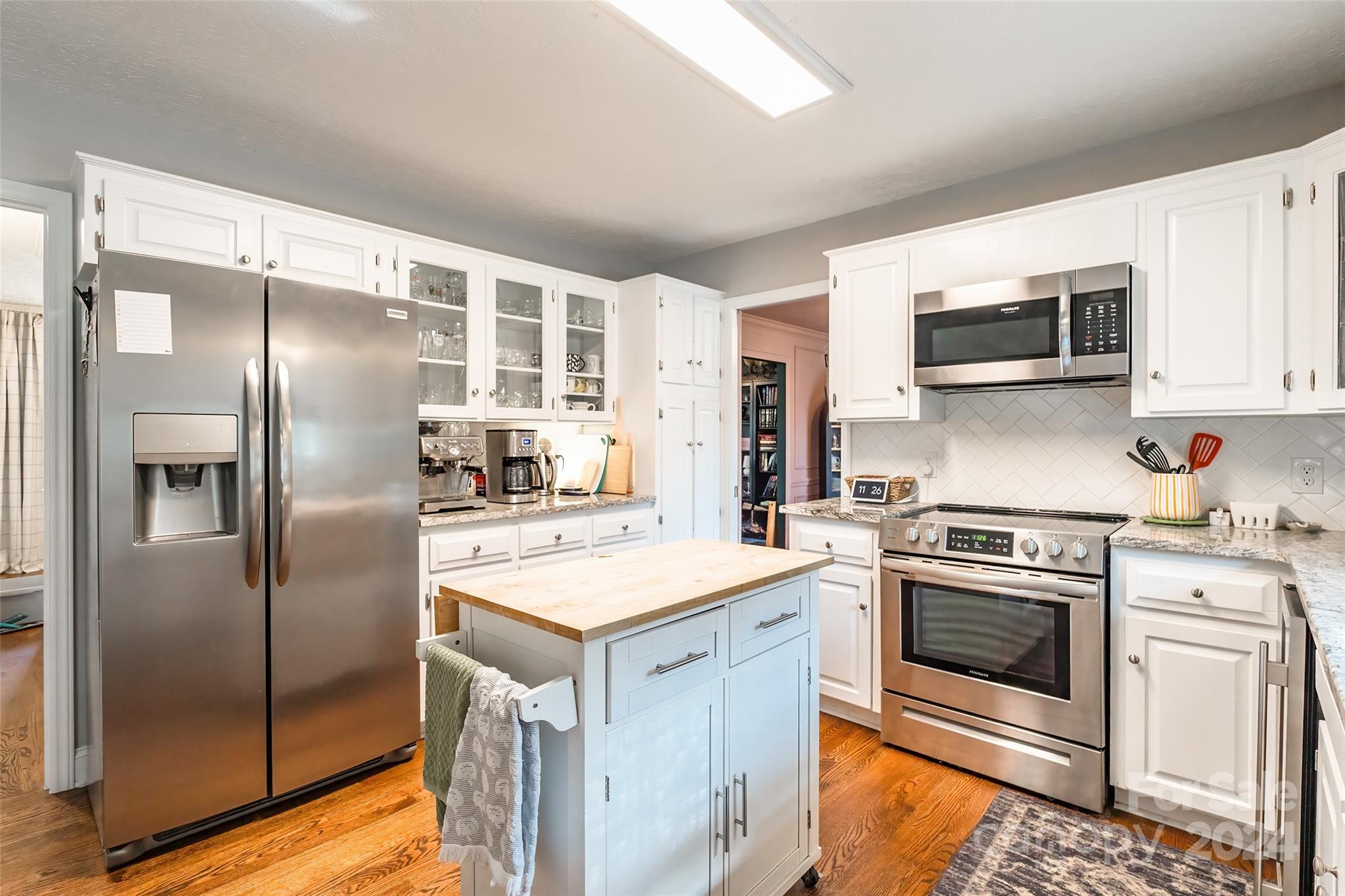 Meadow Lakes - Residential