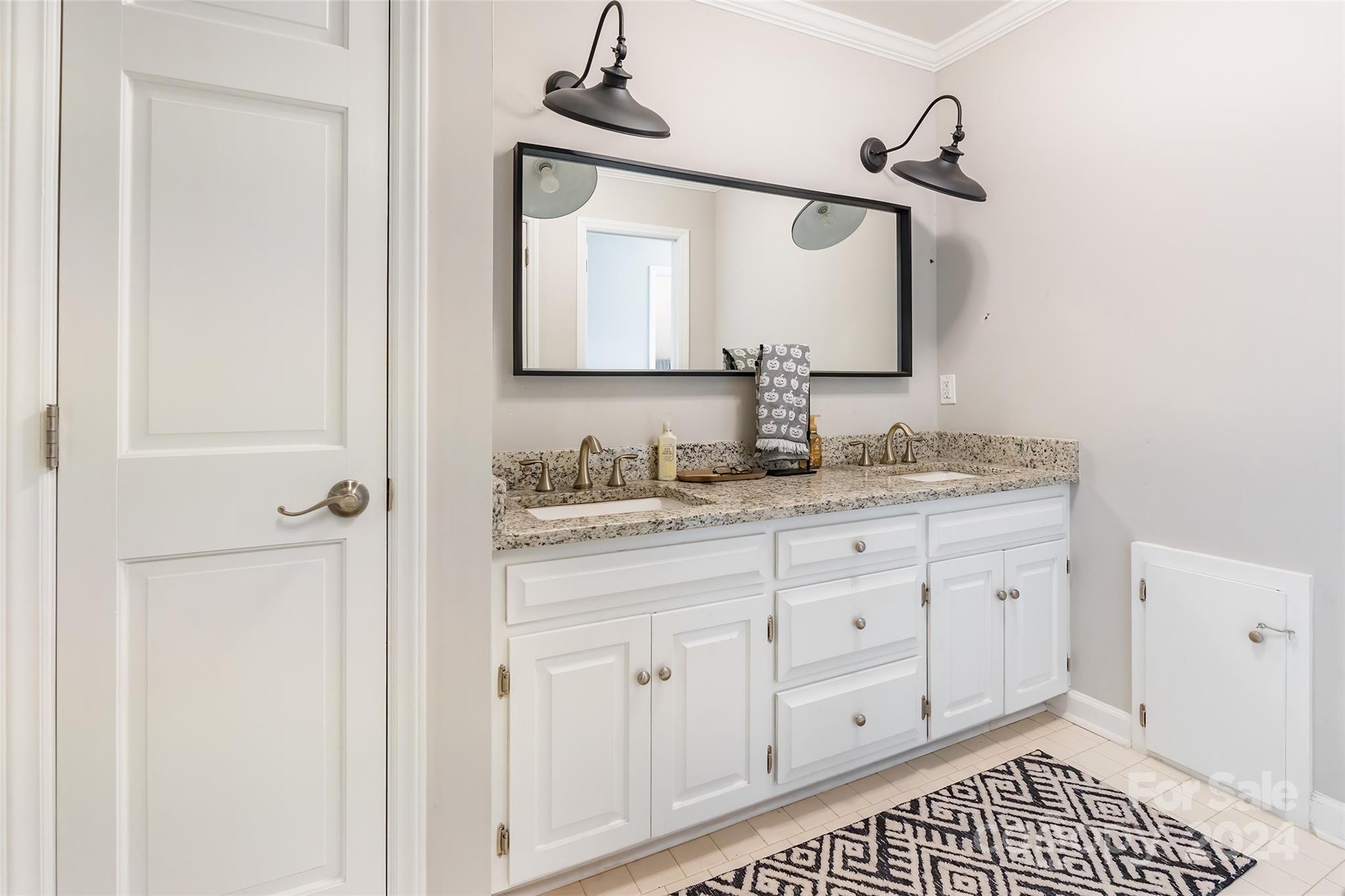Meadow Lakes - Residential